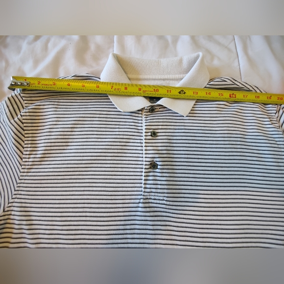 Men's Jos. A. Bank Leadbetter Striped Golf Shirt (Med) π©Άβ³ππ€π©Ά - Picture 9 of 16